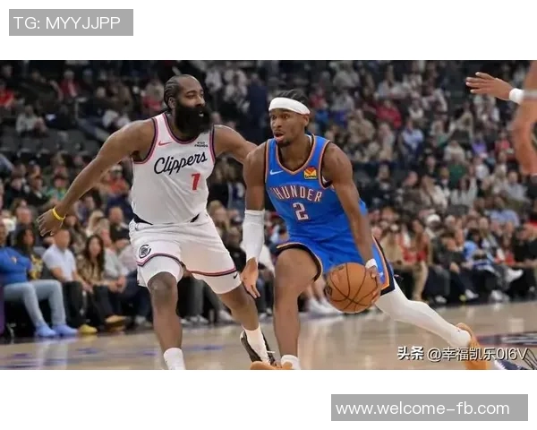 霍里称赞雷霆队史伟大球员杜威佩亚哈登因当时为第六人不在列 霍里称赞雷霆队史伟大球员杜威佩亚哈登因当时为第六人不在列